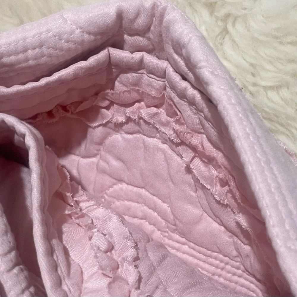 NEW Free Little BIrd Ruffle Baby Quilt Pink
